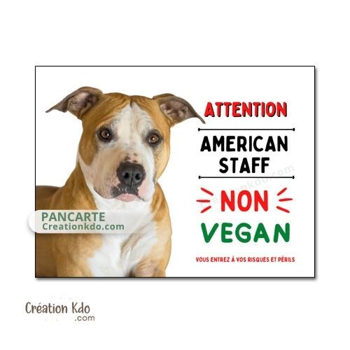 plaque american staff attention au chien panneau portail je monte la garde amstaff Staffordshire humour vegan