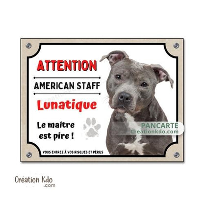 plaque american staff attention au chien panneau portail je monte la garde amstaff Staffordshire lunatique humour