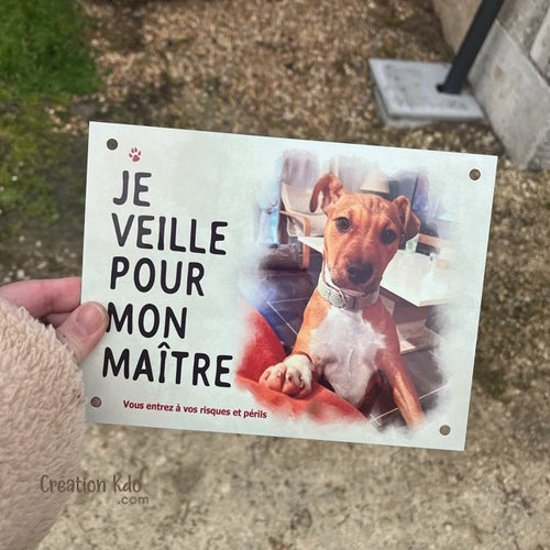 plaque chien je veille pour mon maître panneau photo personnalisée monte la garde portail