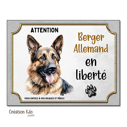 berger allemand en liberté plaque attention au chien panneau portail je monte la garde