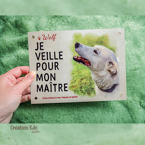 plaque chien je veille pour mon maitre panneau monte la garde personnalisée photo