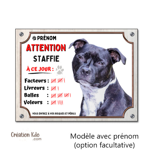 plaque staffie humour chien monte la garde panneau portail pancarte personnalisé