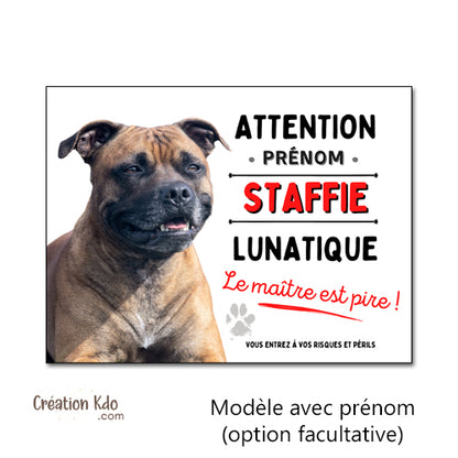 plaque staffie marron humour chien monte la garde panneau portail pancarte
