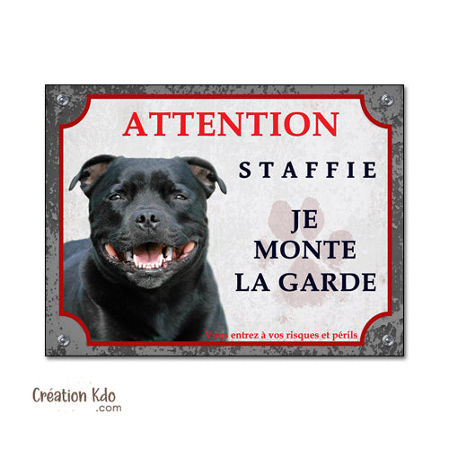 plaque staffie noir chien monte la garde panneau portail pancarte