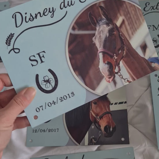 plaque de box personnalisée cheval nom