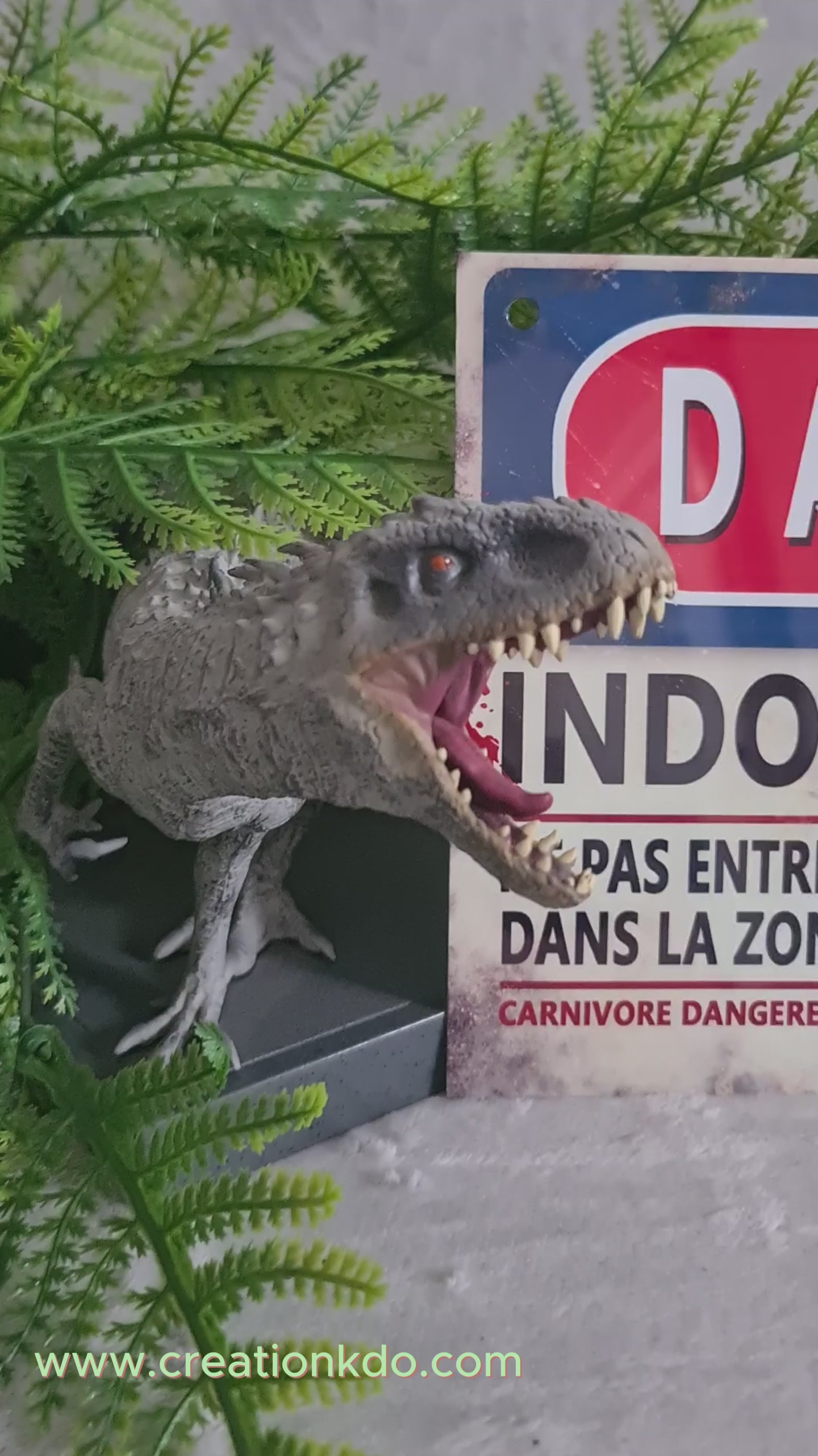 plaque de dinosaure indominus rex panneau jurassic world